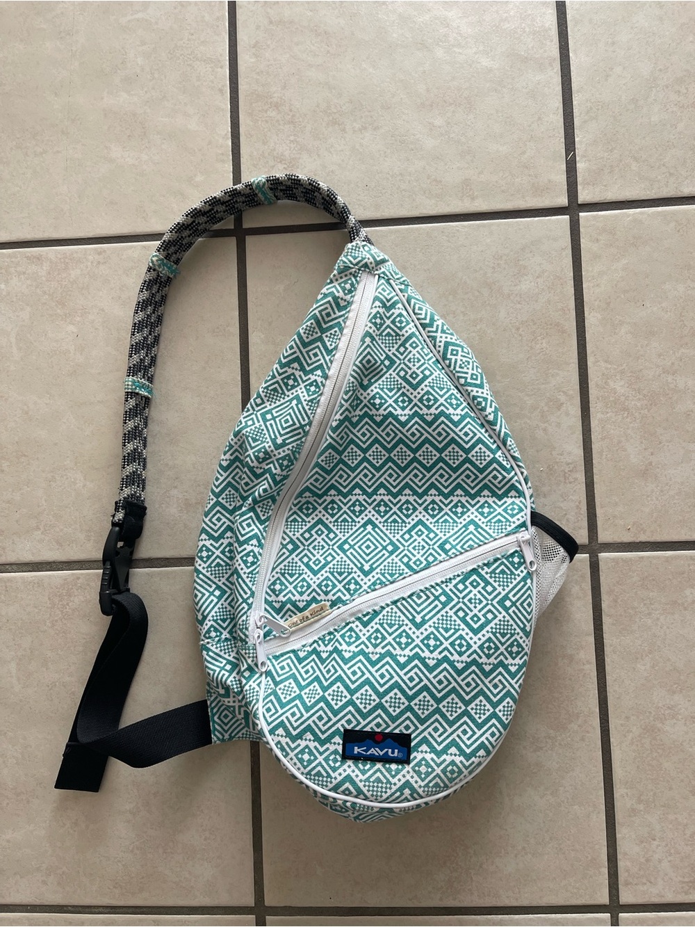 Kavu Teal & White Geometric Sling Pack